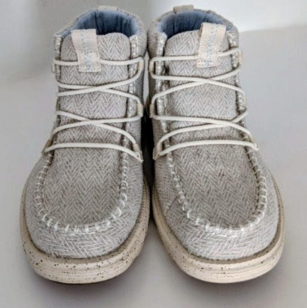 Hey Dude Reyes Ankle Boots. Women's Size 9 Heathered Ivory